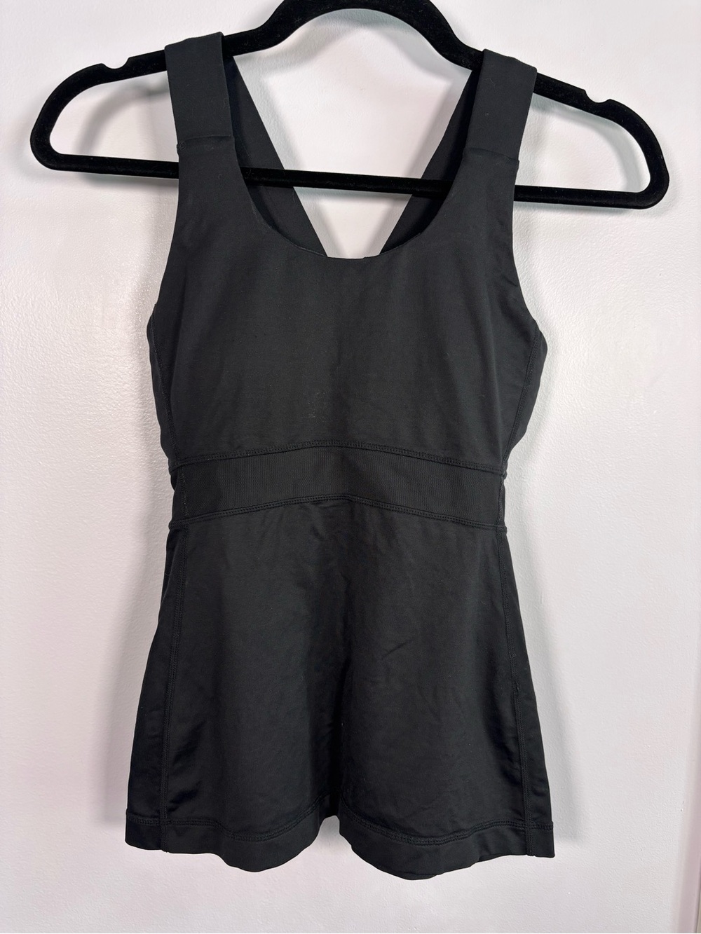 lululemon athletica Swift Tank Black Athletic Tank with Wide Straps Small Pocket